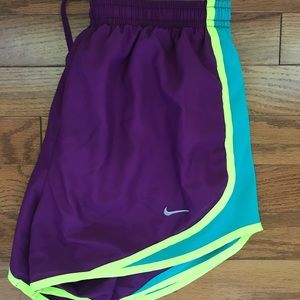 NIKE TEMPO running shorts